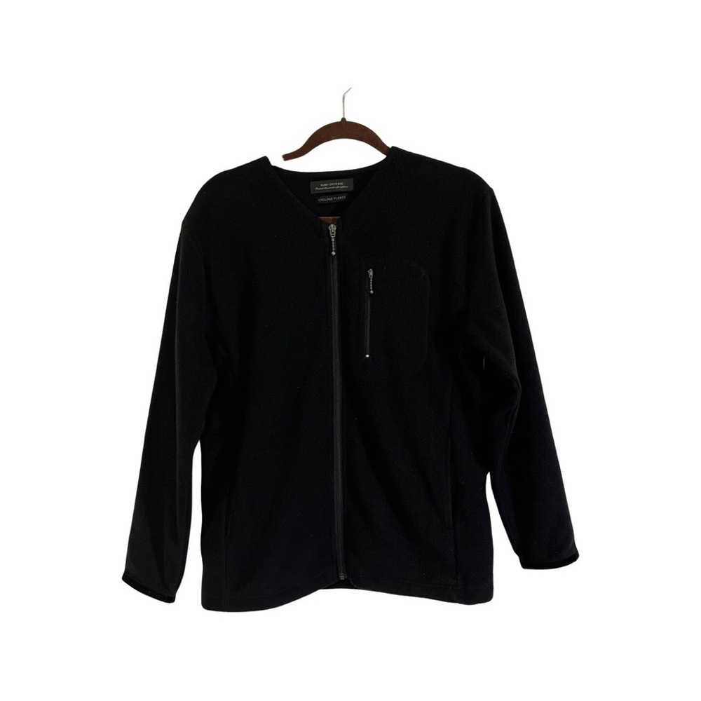 nano universe black cyclone fleece size m